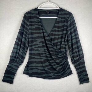 ANN‎ TAYLOR | black & green print surplice wrap sweater size M Womens